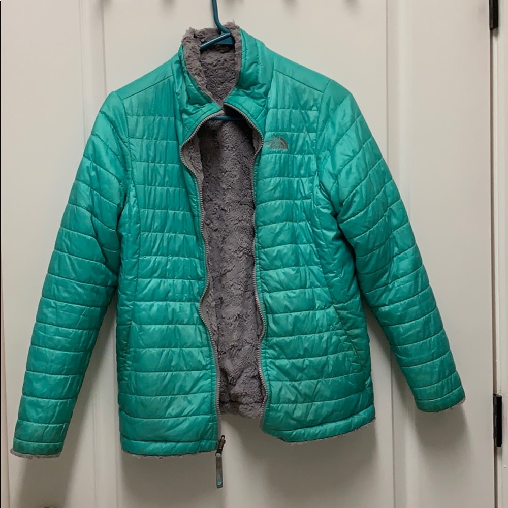 The North Face Jacket with Cuddle Duds Scarf